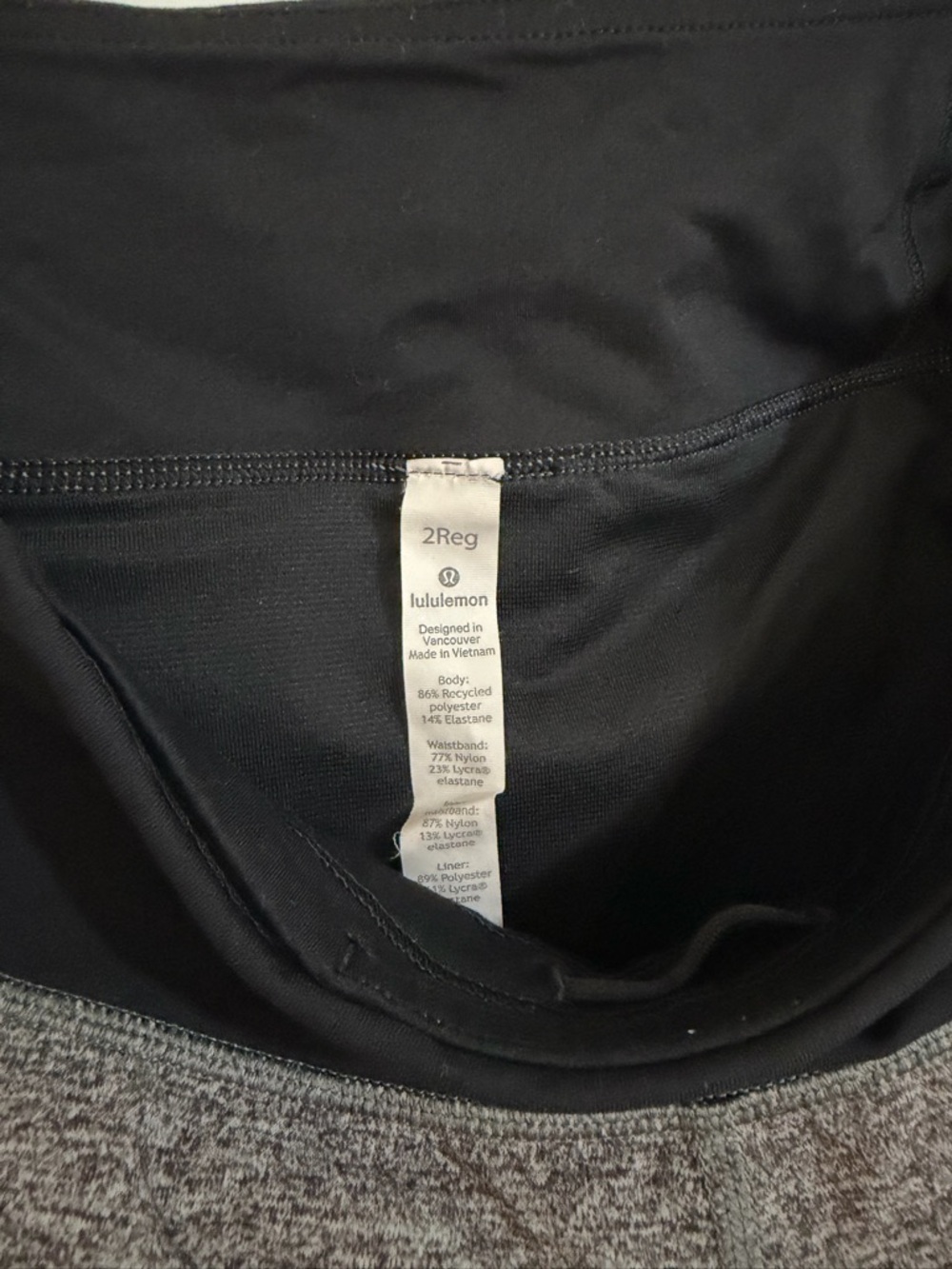 lululemon athletica Black Waistband with Gray Marled Body Shorts - Picture 4 of 4